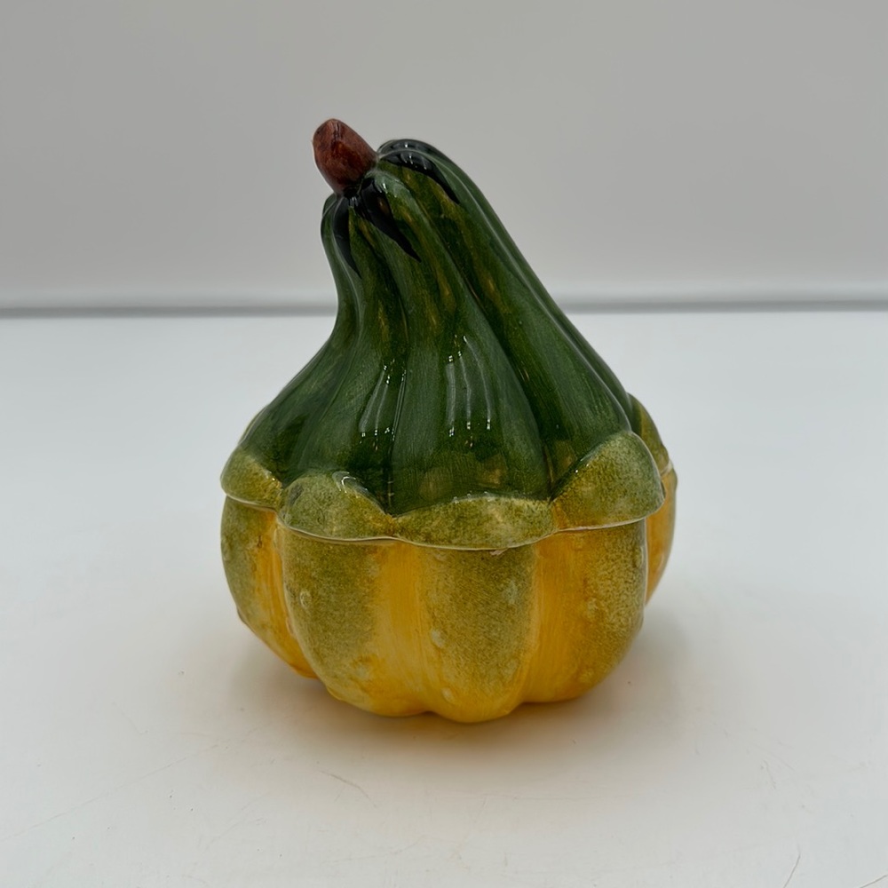 Small Covered Vietri Squash Dish